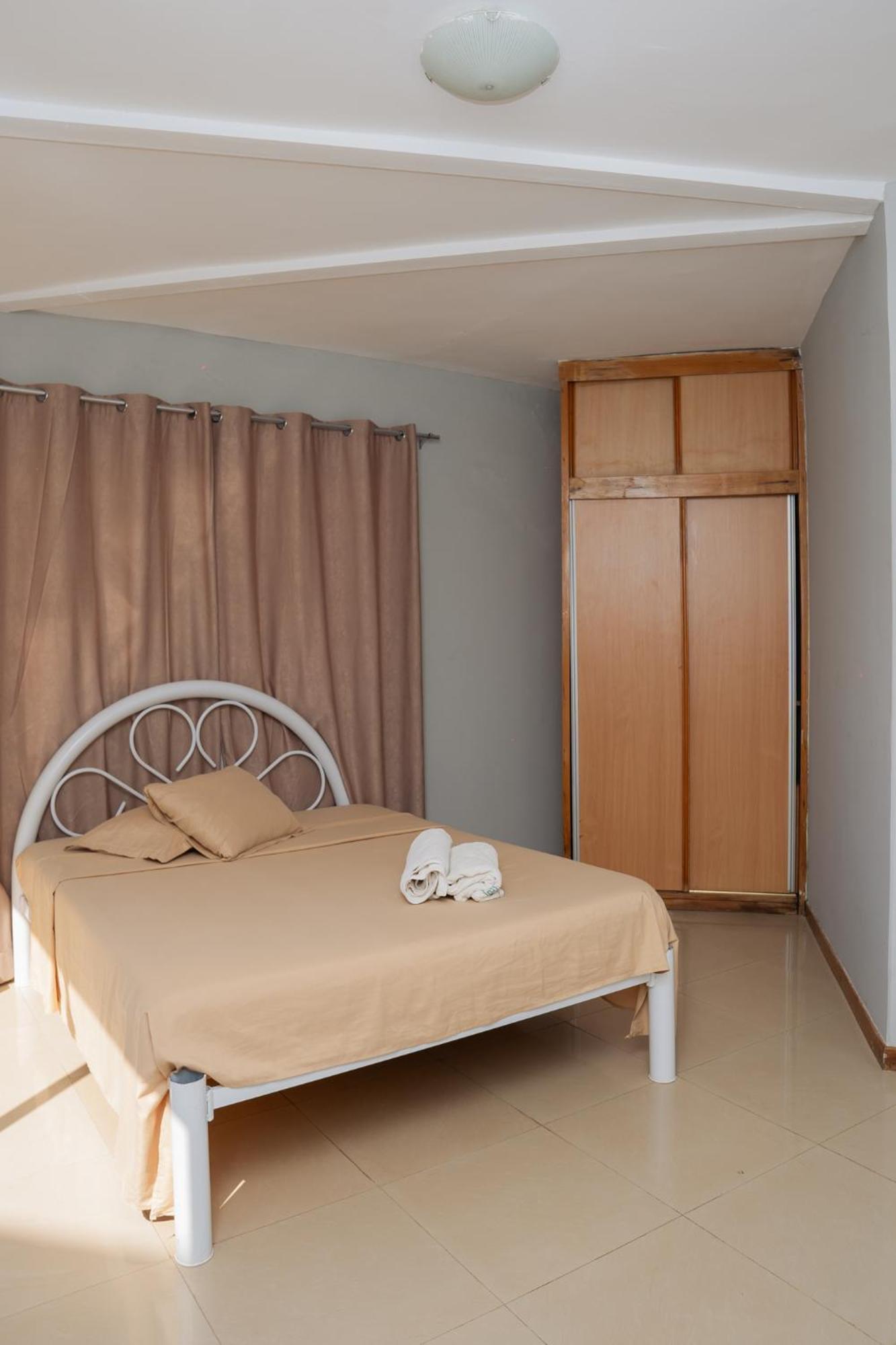Praia Guest House מראה חיצוני תמונה
